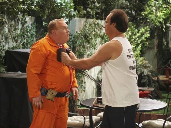 Svět podle Jima - Bezpečí nakonec - Z filmu - Larry Joe Campbell, Jim Belushi