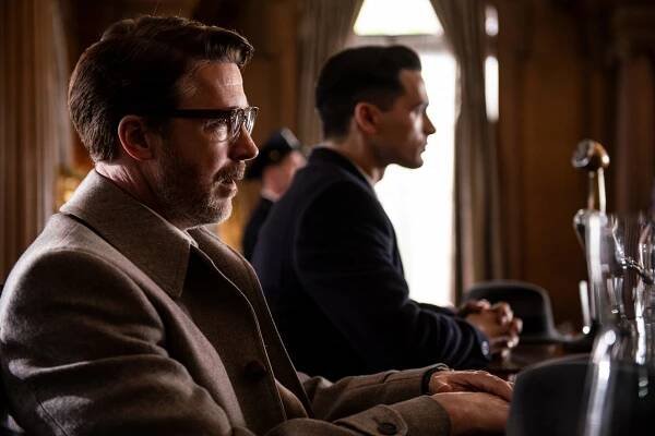 Projekt Modrá kniha - Washingtonský kolotoč - Z filmu - Aidan Gillen