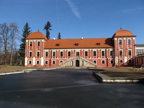 Ostrovy - Médium.cz