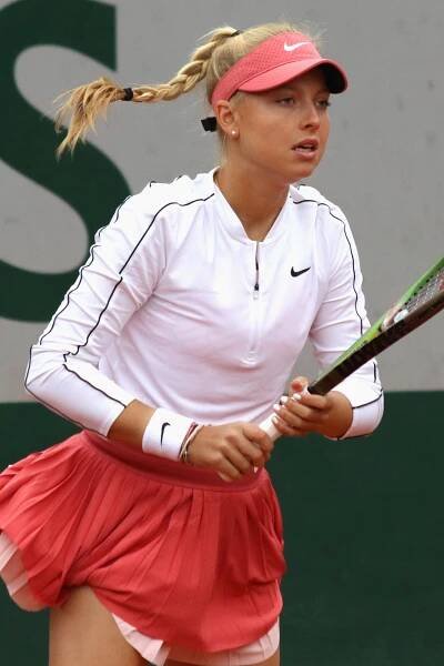 Soubor:Fruhvirtova B. RGQ23.jpg – Wikipedie