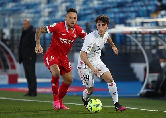 Real Madrid odmítl jít do čela španělské ligy, se Sevillou pouze remizoval