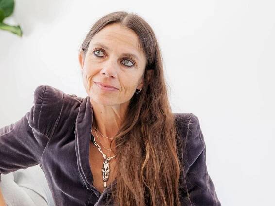 50-facts-about-justine-bateman