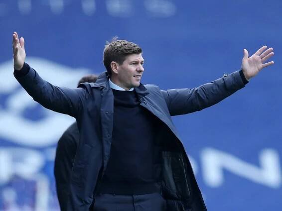 ‘Easy’ choice for Steven Gerrard to drop Rangers striker Alfredo Morelos after transfer speculation