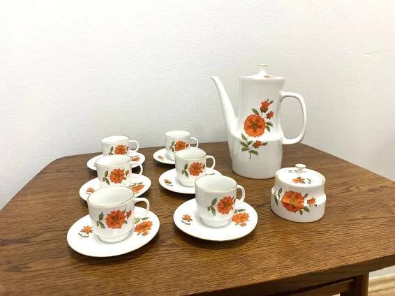 Retro kávový servis porcelán 60. léta Brusel - Praha - Bazar