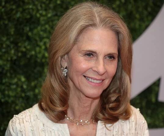 Lindsay Wagner Biography - Facts, Childhood, Family Life & Achievements
