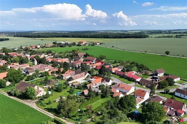 Prodej stavebního pozemku v Milíčovicích, 1 265 m, obrázek č. 3