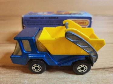 Matchbox Superfast No.37C - Skip Truck - 1976 - Angličáky