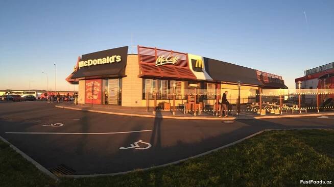 McDonald ́s - Dálnice D3 (km 64 - směr Praha)