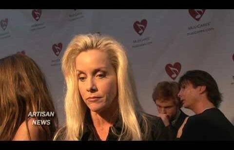 Profilový obrázek - CHERIE CURRIE TALKS RUNAWAYS AND DAKOTA FANNING