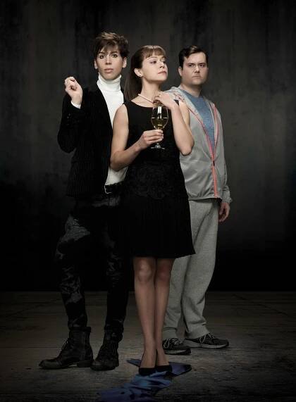 Jordan Gavaris, Tatiana Maslany, Kristian Bruun - Orphan Black - Season 2 - Promo