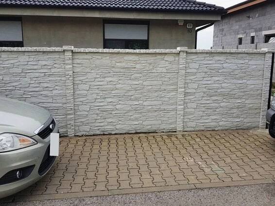 Betónový plot vzor Bridlica Casablanka