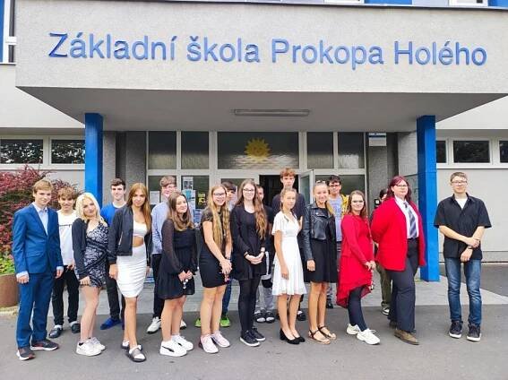 Den elegance – Základní škola Louny