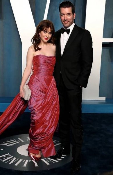 Jonathan Scott and Zooey Deschanel’s Relationship Timeline