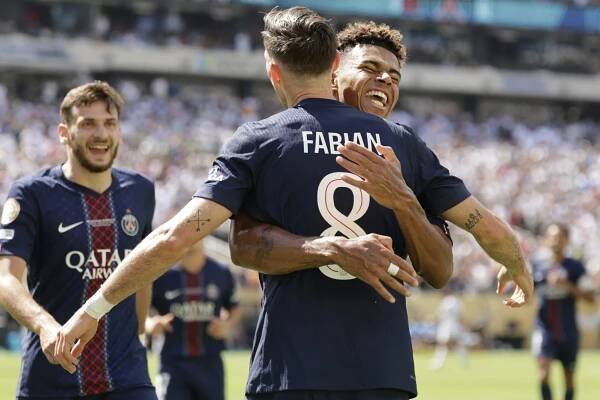Real Madrid bol na kolenách za necelú polhodinu. PSG suverénne postúpil do finále proti Chelsea - VIDEO