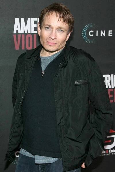 Chris Kattan Claims He Broke His Neck on 'SNL', Which Led to His Drug Addiction