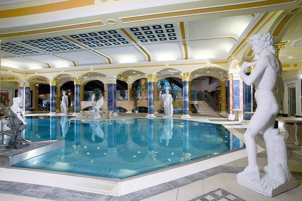 Aphrodita Palace, Rajecké t., bazénový svět