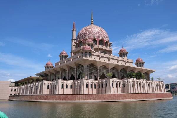 Putrajaya - Wikipedia