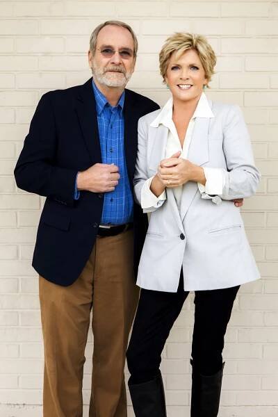 Martin Mull, Meredith Baxter - Reading Writing & Romance - Promo