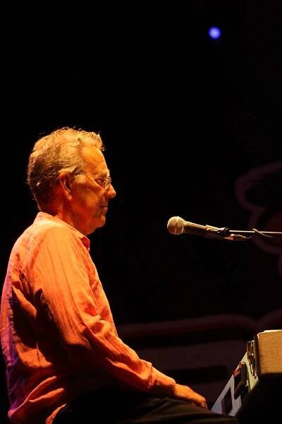 Soubor:Ray Manzarek - picture by Simone van den Boom.jpg – Wikipedie