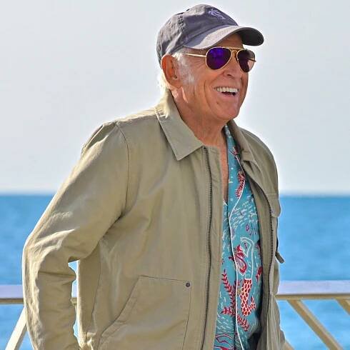 Jimmy Buffett’s Yacht Is Up for Auction at $1.2 Million