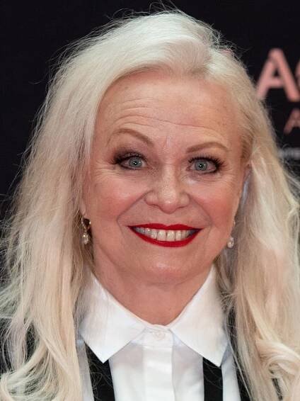 Jacki Weaver Headshot