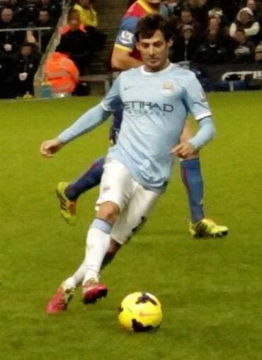 Soubor:David Silva vs Crystal Palace 2013.jpg