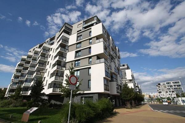 Pronájem Byt 2+kk, Lovosická, Praha 9 - Střížkov