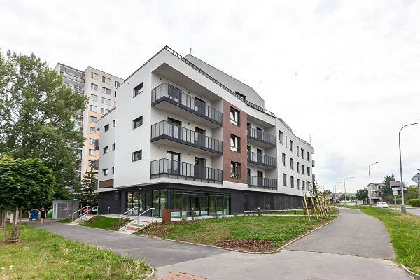 Prodej bytu 1 + kk, 40 m2 Praha 10, Horní Měcholupy, Boloňská