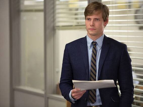 Hunter Parrish on Feminism and His New Amazon Series Good Girls Revolt