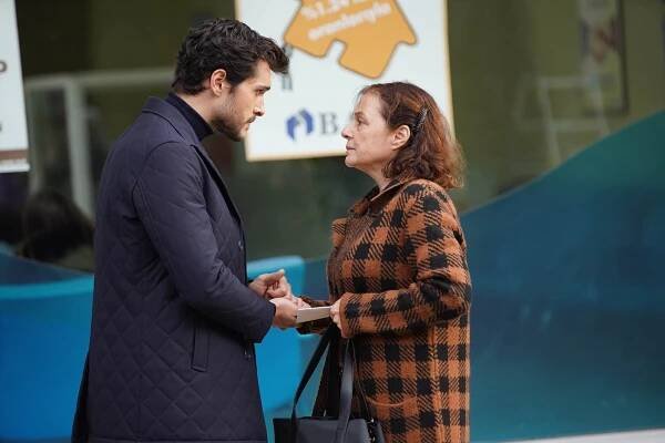 Alperen Duymaz, Nihal G. Koldaş - Zemheri - Episode 3 - Z filmu