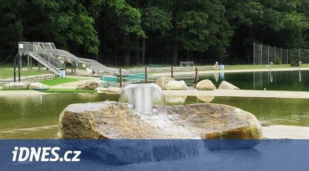 Bazény v Borku u Budějovic zásobuje vrt. Voda je vhodná i pro alergiky - iDNES.cz
