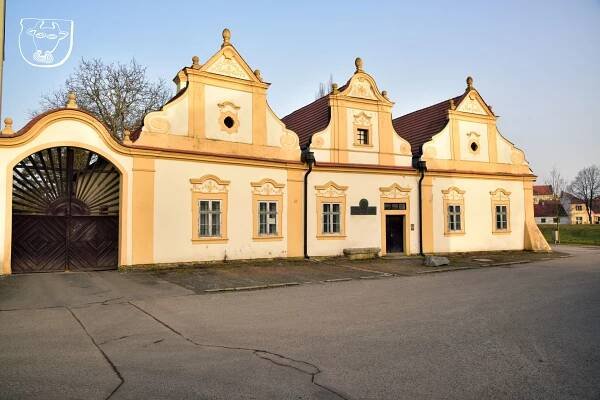 Ze Stodu na Křížový vrch a do Chotěšova – Turisticky gurman