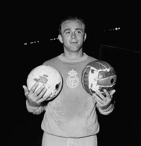Alfredo di Stefano.jpg