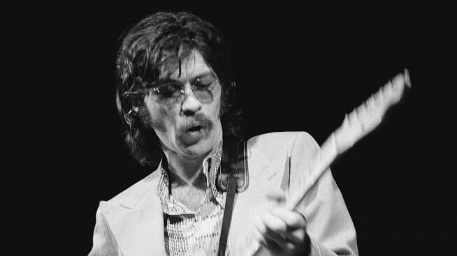Robbie Robertson Dead: The Band Guitarist and Singer Was 80