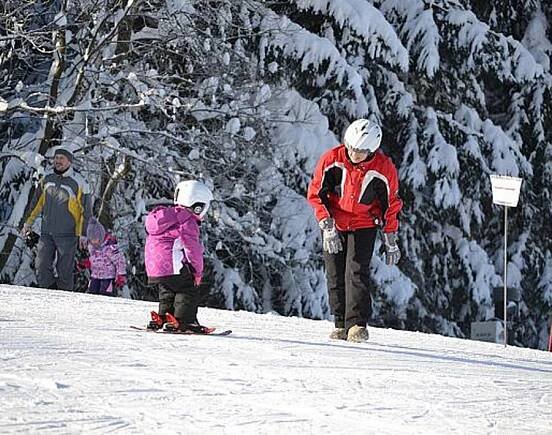 Sportovní areál Harrachov, lyžování Harrachov - Hotel-Pension.cz