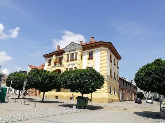 Fotogaléria • Nové Mesto nad Váhom (Mesto) • Mapy.com