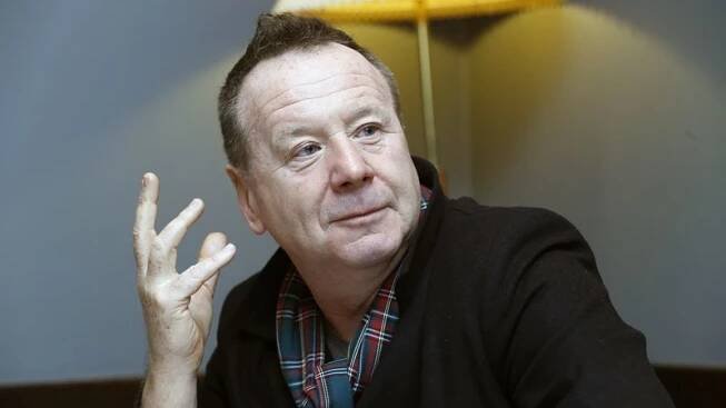 Jim Kerr ze Simple Minds navštívil Prahu a pozval fanoušky na koncert - Novinky