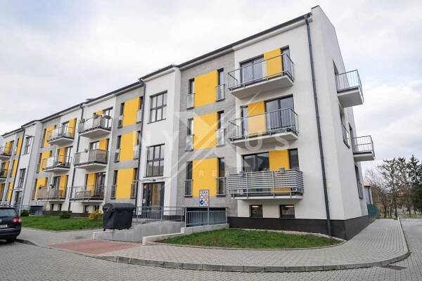 Prodej bytu 2+kk - 74 m2, 2x balkón, garážové stání a sklep, Na Cihelně - Klíčany, okr. Praha-východ | Reality.iDNES.cz 
