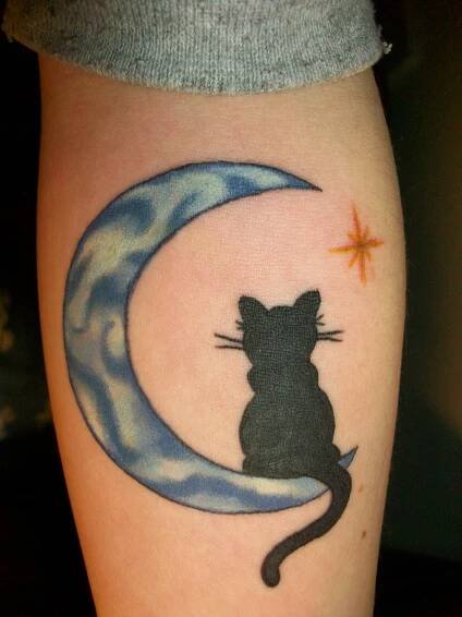 Watercolor Tattoos Moon Ideas - Flawssy