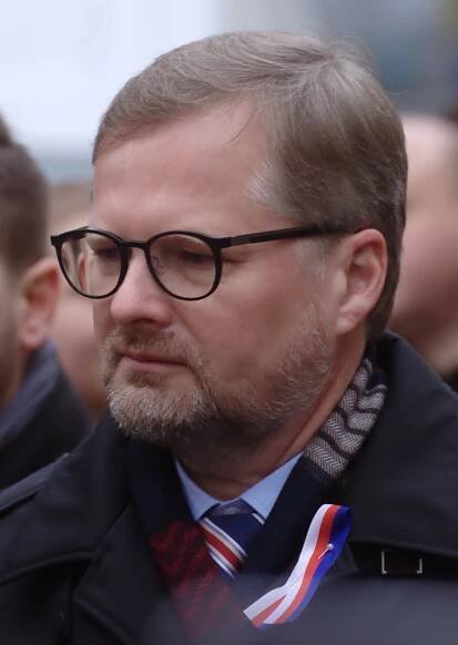 Soubor:Praha, Národní třída, 17 listopadu 2017, Petr Fiala (cropped).jpg – Wikipedie