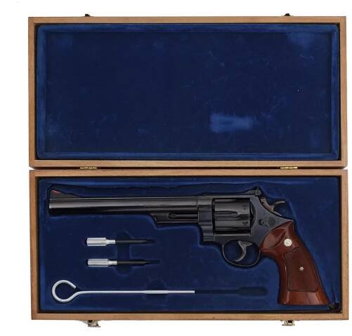 Smith & Wesson, 29-2 hlaveň 8,5" 4