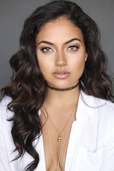 Inanna Sarkis herečka