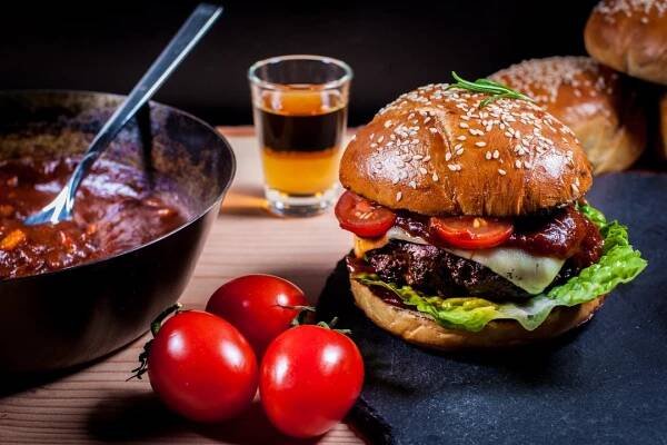 Perfekte Burger und Hamburger grillen | Futterattacke.de
