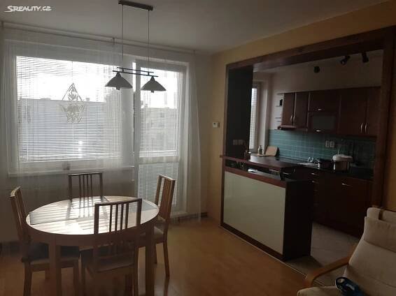 Pronájem Byt 3+1, Svépomocná, Unhošť