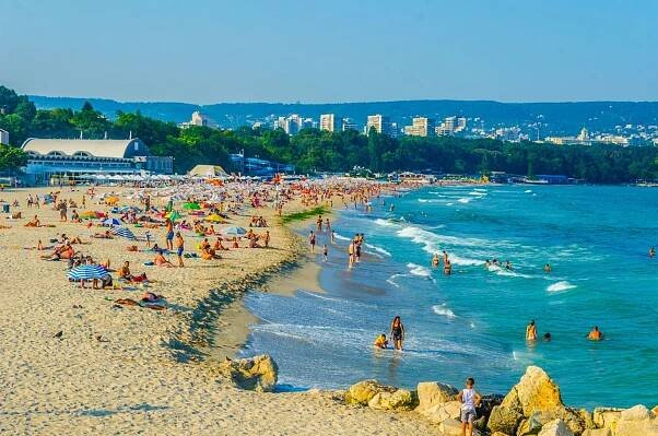 Letenky Praha - Varna, pravidelné a přímé lety od 3 060 Kč