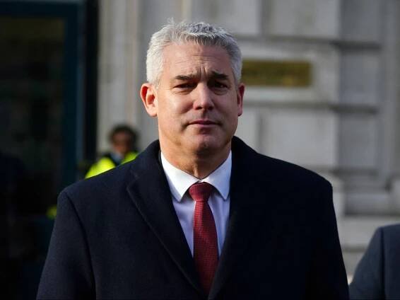 Barclay hints revised NHS pay offer on cards ahead of ‘world’s largest nursing strike’