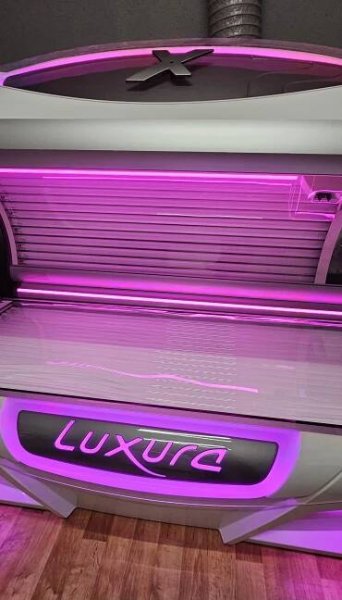 Roční přenosná permanentka do solária: 50, 100 i 200 min.