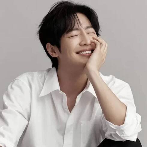 Lee Sang Yeob 15