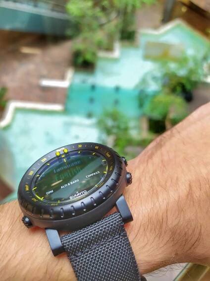 Suunto SS050276000 - Hodinky Core Black Yellow • Hodinkovna.sk