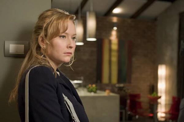 The Almighty Johnsons - Goddesses, Axl, Come in All Forms - Z filmu - Fern Sutherland
